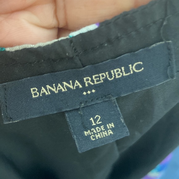 Banana Republic  Elegant Sleeveless V-Neck Multicolor Printed Dress Size 12 - Picture 6 of 8